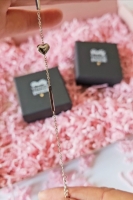Armband hartje goud inclusief sieradendoosje